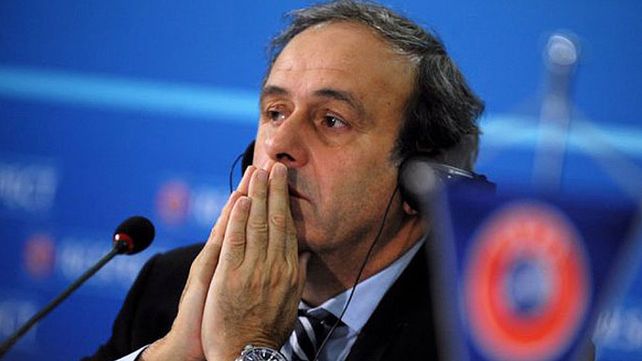 Michel Platini fue detenido en París por sobornos
