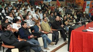 El PJ y la izquierda cuestionaron la conducción de la FUA