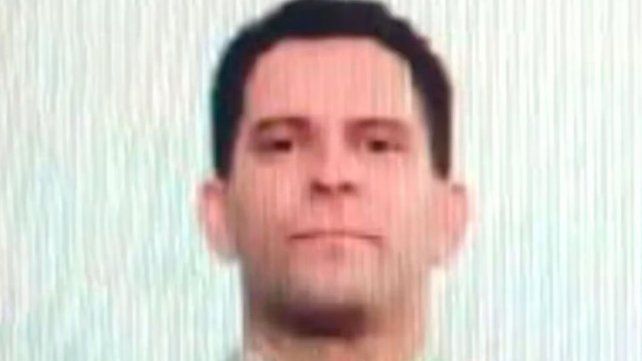 Un prefecto fue asesinado en un intento de robo.