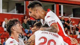 Huracán ganó de local.