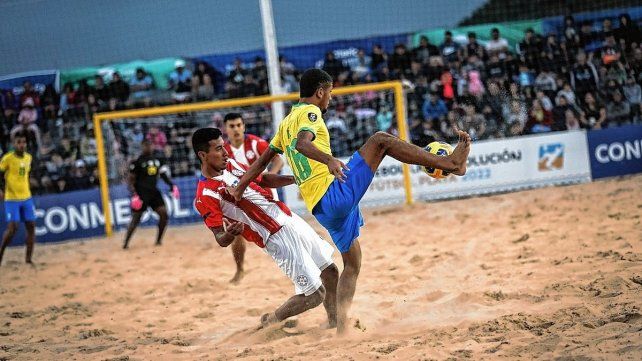 Primera jornada de Fútbol Playa en Paraguay - CONMEBOL