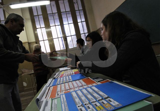 Abonan a las autoridades de mesa que trabajaron en las elecciones del 14 de junio