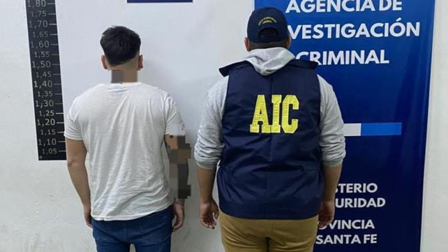 El Paisa en la sede de la AIC. Está a disposición de dos fiscales de la Unidad Especializada en Balaceras.&nbsp;