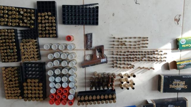 Parte de lo secuestrado en el allanamiento en calle Castelli 4300 el pasado 14 de mayo