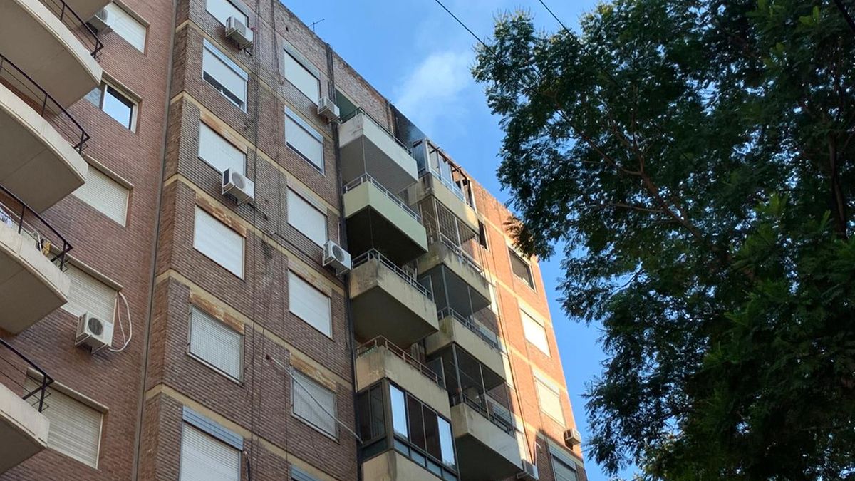 Alarma por un incendio en un noveno piso en pleno centro de la ciudad