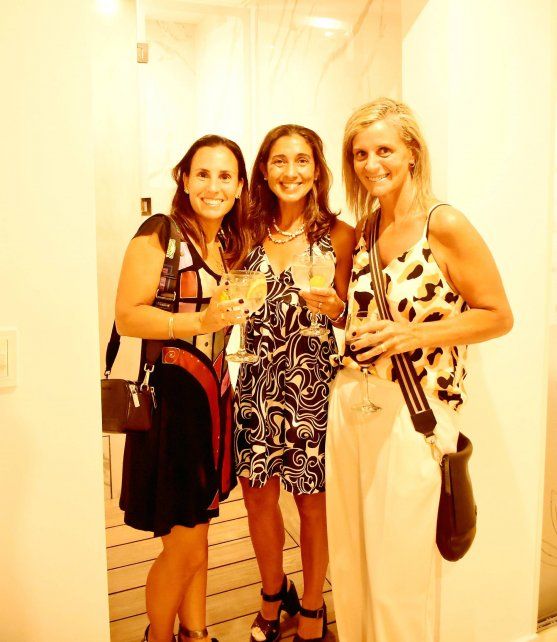 Luciana Torsegno Navarro, Laura Bernal y Tamara Harstein