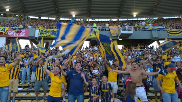 Las imágenes del carnaval canalla en las tribunas del estadio Kempes
