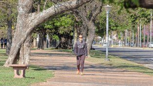 Comienzo de semana con un lunes soleado y algo fresco en la ciudad de Santa Fe