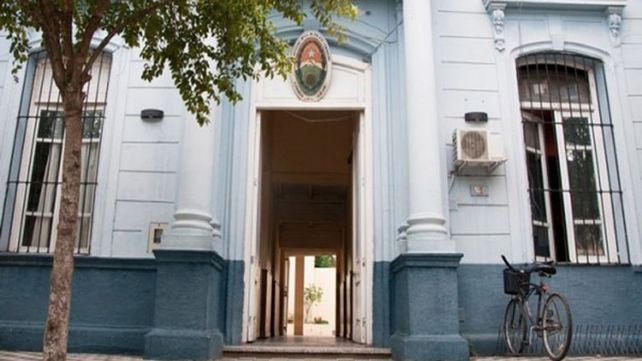 {altText(La policía trabaja para dar con el paradero de los autores. <div><div><a title=