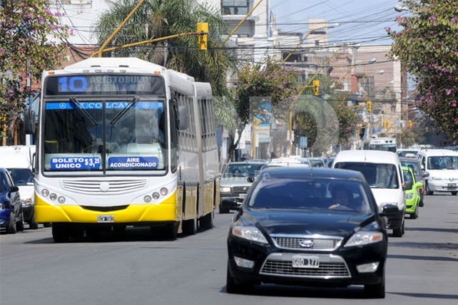 En dos semanas funcionarán los carriles exclusivos de Rivadavia