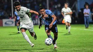 El peruano Bryan Reyna, delantero de Belgrano, próximo rival de Unión, envuelto en una denuncia por robar una moto en Mallorca a fines de 2020.