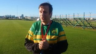 Perazzo asumió como nuevo técnico de Aldosivi