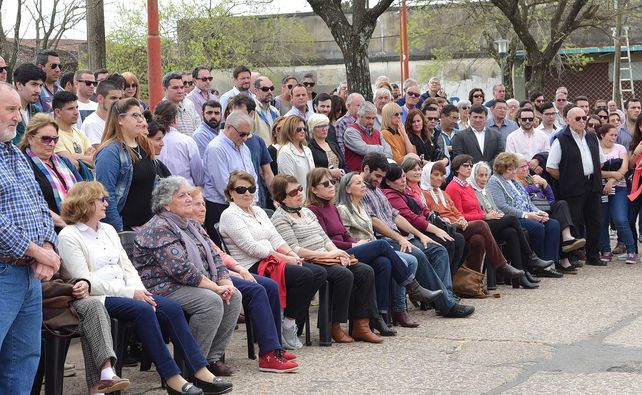 Concepción del Uruguay inauguró un monumento a las Abuelas y Madres
