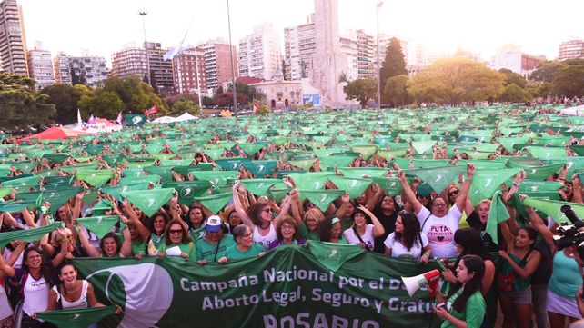 Los pañuelos verdes vuelven este jueves al Monumento a la Bandera.&nbsp;