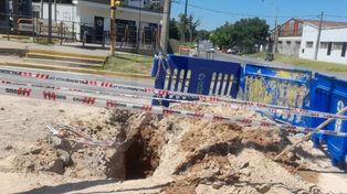 Media calzada reducida por obras en Avenida Almafuerte y López Jordan