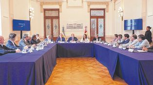 Perotti y sus funcionarios se reunieron con los pequeños y medianos empresarios del biodiesel.