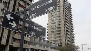 Obreros de la Uocra se concentraron frente a las torres Procrear del Parque Federal