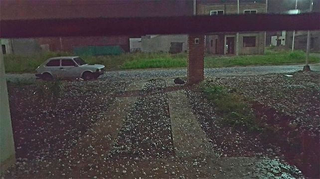 Protección Civil de Paraná asistió a familias tras el temporal