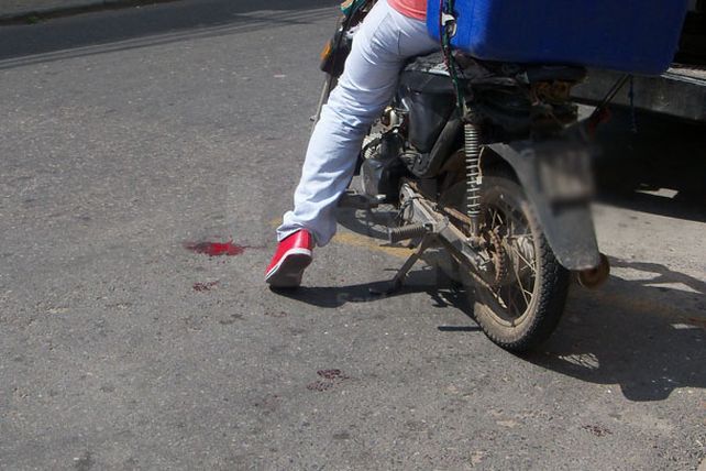 Un peatón golpeó a un ladrón y evitó un asalto en pleno centro