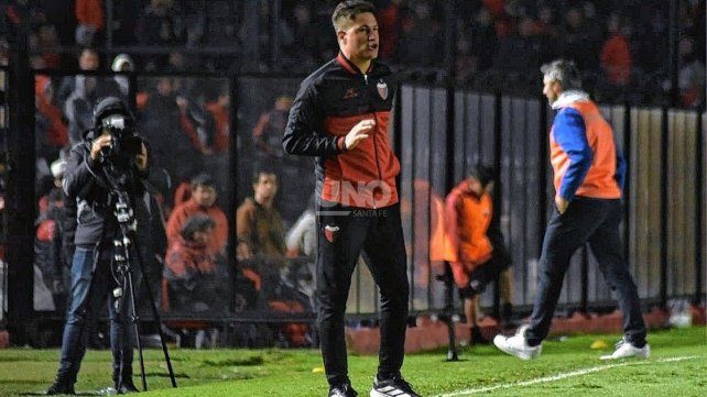 Los posibles refuerzos en Colón todavía no son tema de agenda para Medrán