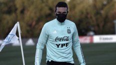 Scaloni se prepara. Argentina, segunda con 10 unidades, recibirá a Uruguay (6) el viernes 26 de este mes y visitará al líder Brasil (12) el martes 30, Scaloni se prepara. Argentina, segunda con 10 unidades, recibirá a Uruguay (6) el viernes 26 de este mes y visitará al líder Brasil (12) el martes 30,