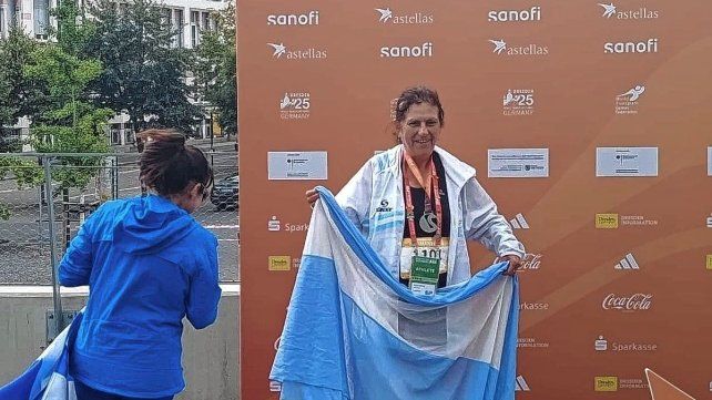 La concordiense Elvira Mendiburu se destacó en el mundial para personas trasplantadas en Alemania.