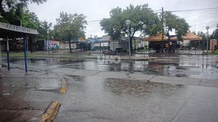 Desde el viernes y hasta este sábado a las 17, se registraron -en el centro de la ciudad 139,75 milímetros