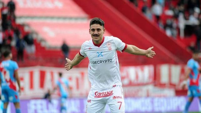 Tevez puso a Cóccaro alternativa principal y en Central fueron a la carga por el Zorro.
