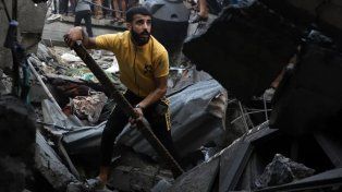 El número de palestinos que han muerto por los actuales ataques israelíes en la Franja de Gaza asciende a 42.924, señaló un comunicado de las autoridades de salud de Gaza.