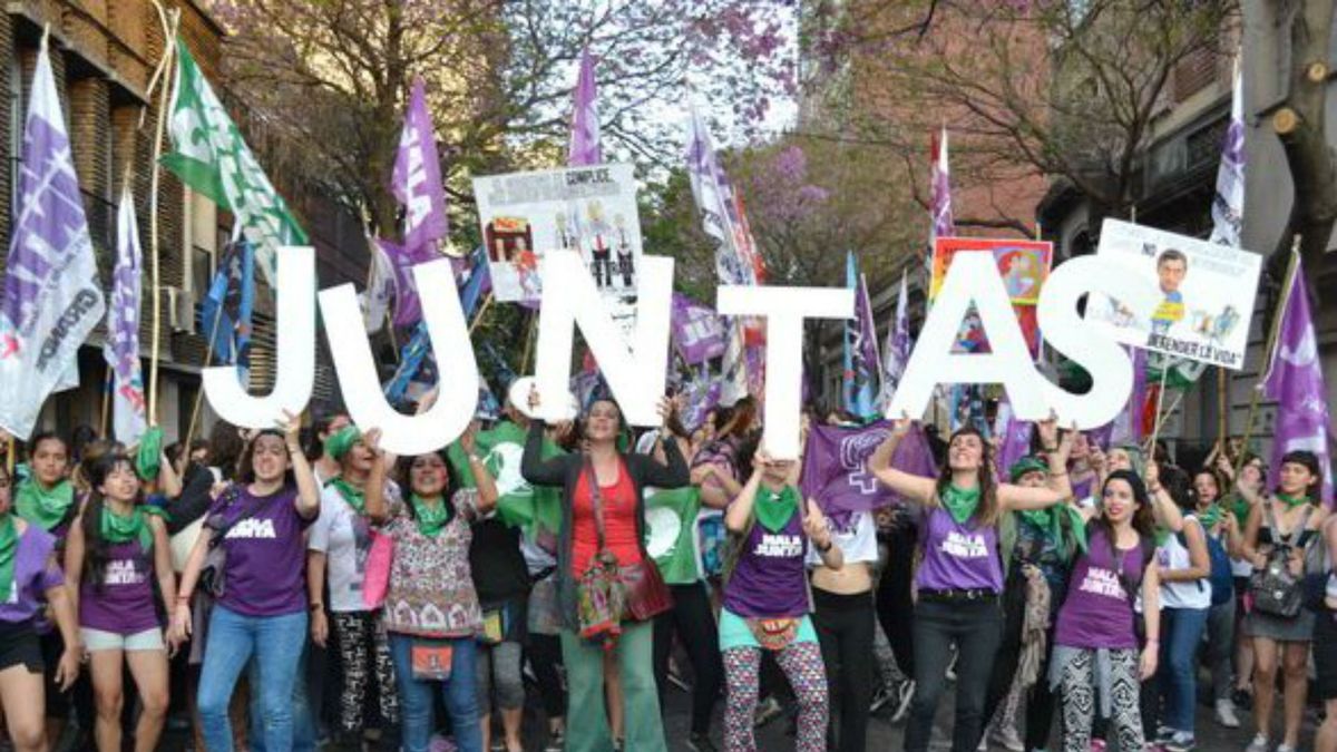 Colapsa la ciudad de Resistencia por el 32º Encuentro de Mujeres