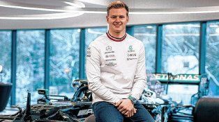 Mick Schumacher está dando sus primeros pasos en la Fórmula 1, y Bernie Ecclestone aprovechó para ponderar sus virtudes.