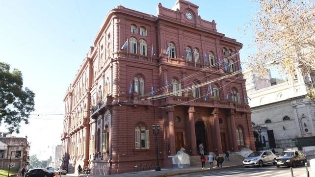 La Municipalidad presentó un proyecto para que los trámites digitales tengan la misma validez que los de papel