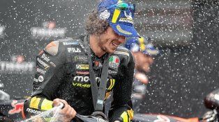En la categoría Moto GP, el italiano Marco Bezzecchi ganó el Gran Premio de Argentina, que se corrió en Termas de Río Hondo.