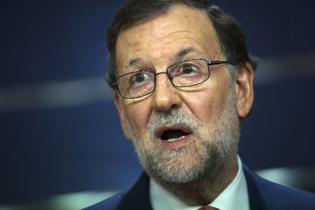 más cerca. Rajoy suma y sigue.