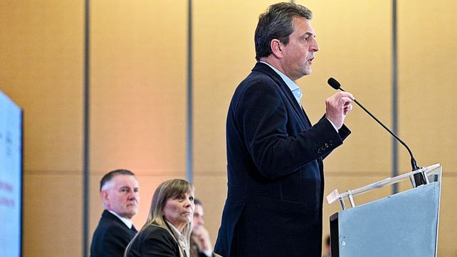 Sergio Massa anunció medidas de alivio fiscal para profesionales