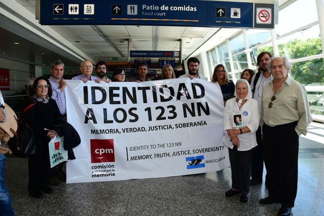 Viaje significativo. La comitiva