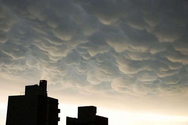 Refresc&oacute; pero rige un alerta por vientos fuertes y tormentas para la provincia