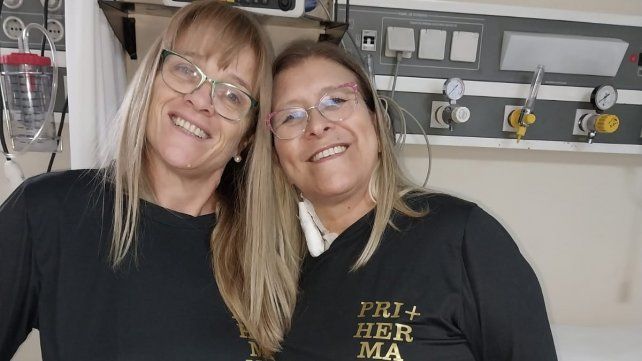 Su prima le donó un riñon y juntas iniciaron una campaña de concientización