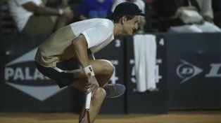 Luciano Ambrogi terminó con mucho dolor en la zona de la cintura y el final del partido se le hizo cuesta arriba.