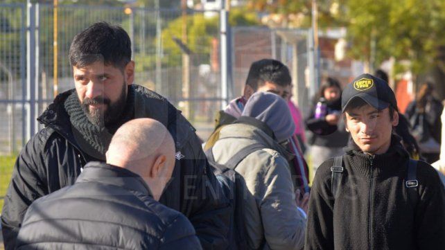 Libres del Sur se manifestó en dos supermercados de Paraná para reclamar contra la inflación. Denunciaron la falta de mercadería para comedores y merenderos.