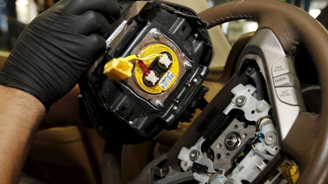 Volkswagen Argentina convocó a más de 55.000 clientes que aún no pasaron a verificar desperfectos en airbag del conducto. Los modelos de los autos afectados