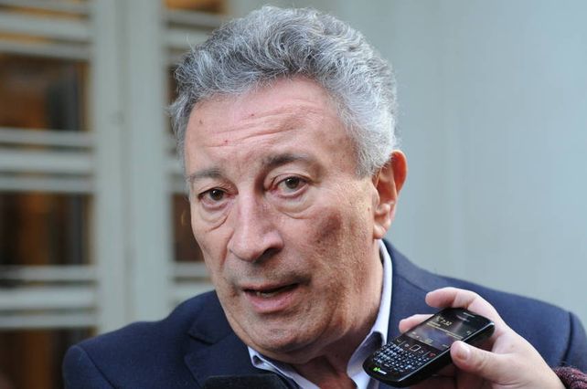 Luis Segura presidirá la AFA hasta el 2015