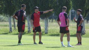 A priori y antes de que ruede la pelota, Colón tiene mucho más que el año pasado