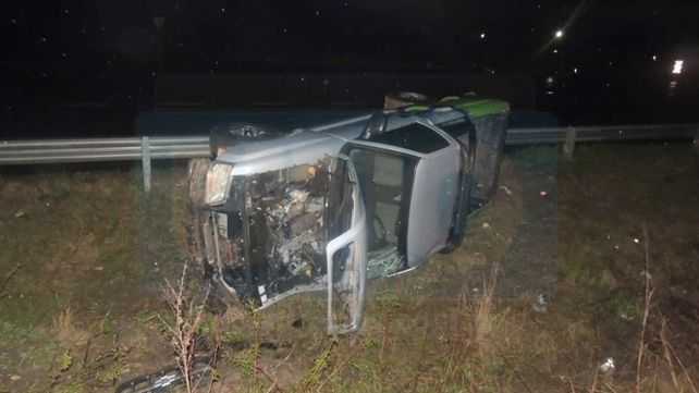 Conductor que sufrió graves heridas al volcar en la Autovía pelea por su vida