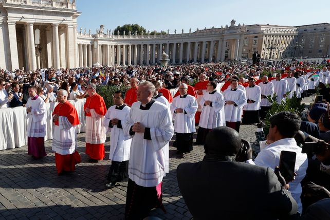 El Papa ordenó 21 nuevos cardenales, entre ellos tres argentinos