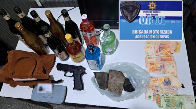 Lo secuestrado por la policía al adolescente