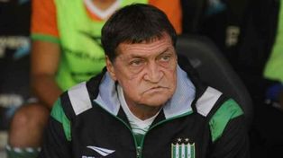 Falcioni volvió a Banfield para reemplazar a Crespo
