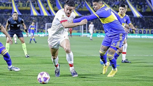 Boca empató con Huracán y cortó su racha de victorias en la Liga Profesional.