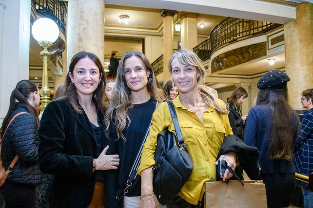 Maria Eugenia Martinolich, Lorena y Alejandra Picapietra