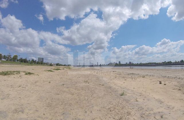 El río sigue bajando y hay mucha playa en Santa Fe